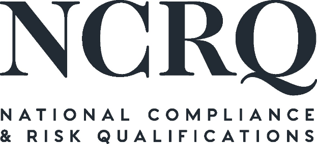 Weißer Hintergrund mit zentrierter fetter schwarzer Schrift "National Compliance & Risk Qualifications" in einer modernen Schriftart, umgeben von einem dünnen schwarzen Rand.