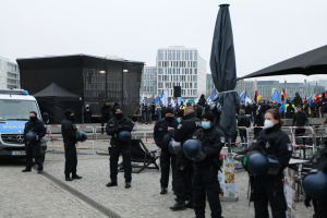 Untersuchungen Nach Unruhen Am Jahn-Platz