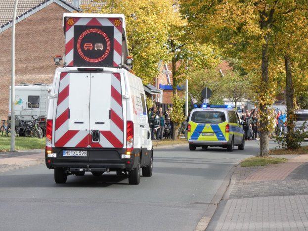 POL-SO: Verkehrsunfall mit drei leicht Verletzten und erheblichen Sachschaden